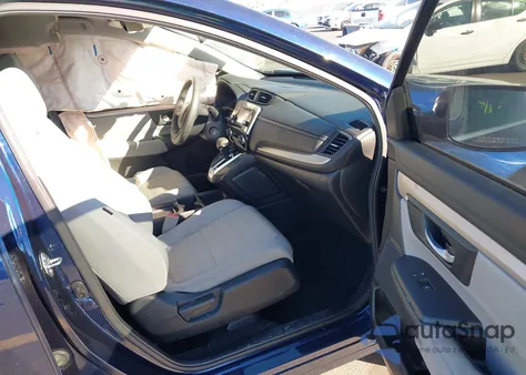 2017 Honda Cr-V Lx z USA, uszkodzony, nr VIN 7FARW5H36HE003679